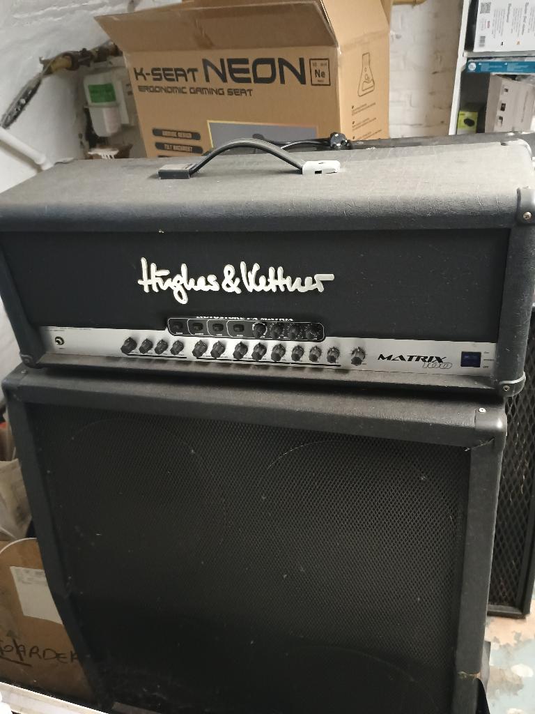 Tête d'amplificateur de guitare Hughes & Kettner Matrix 100, Enlèvement, Utilisé, Guitare, 100 watts ou plus