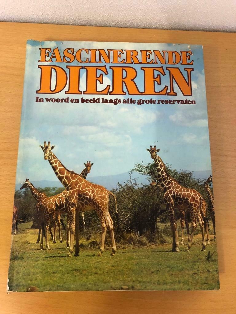 Fascinerende dieren ( Dolder ) natuur reservaten reservaat, Livres, Nature, Utilisé, Nature en général, Enlèvement ou Envoi