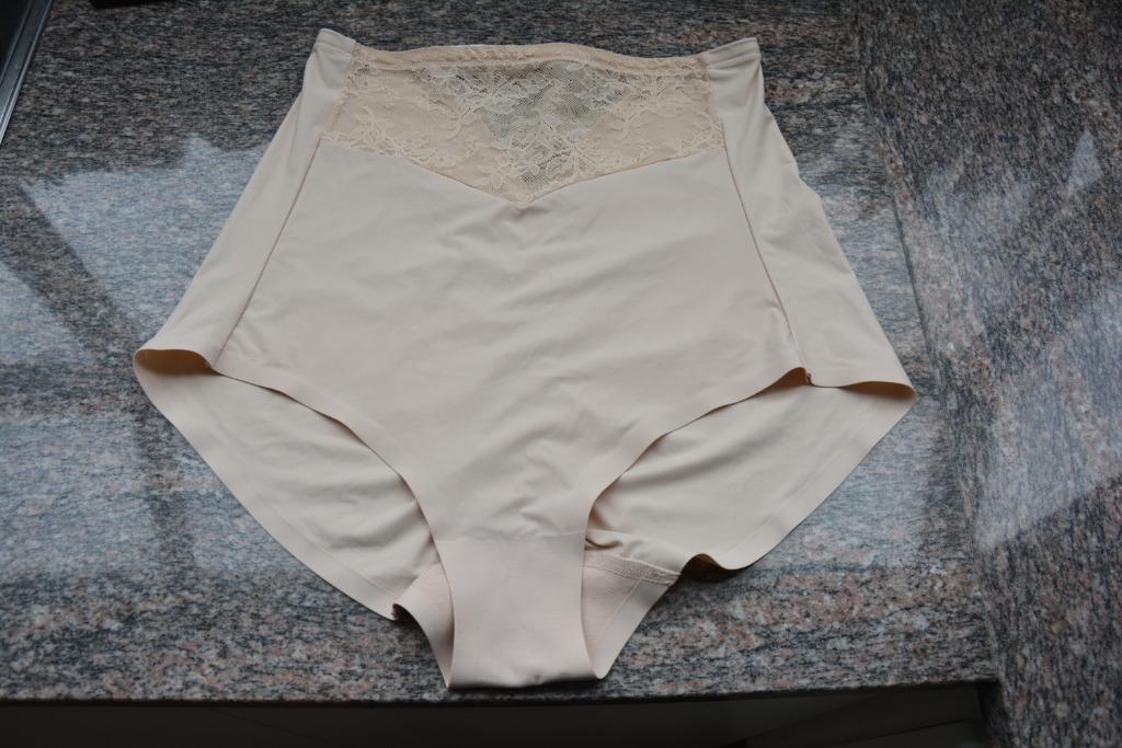 Steunslip Triumph maat 46, Ophalen