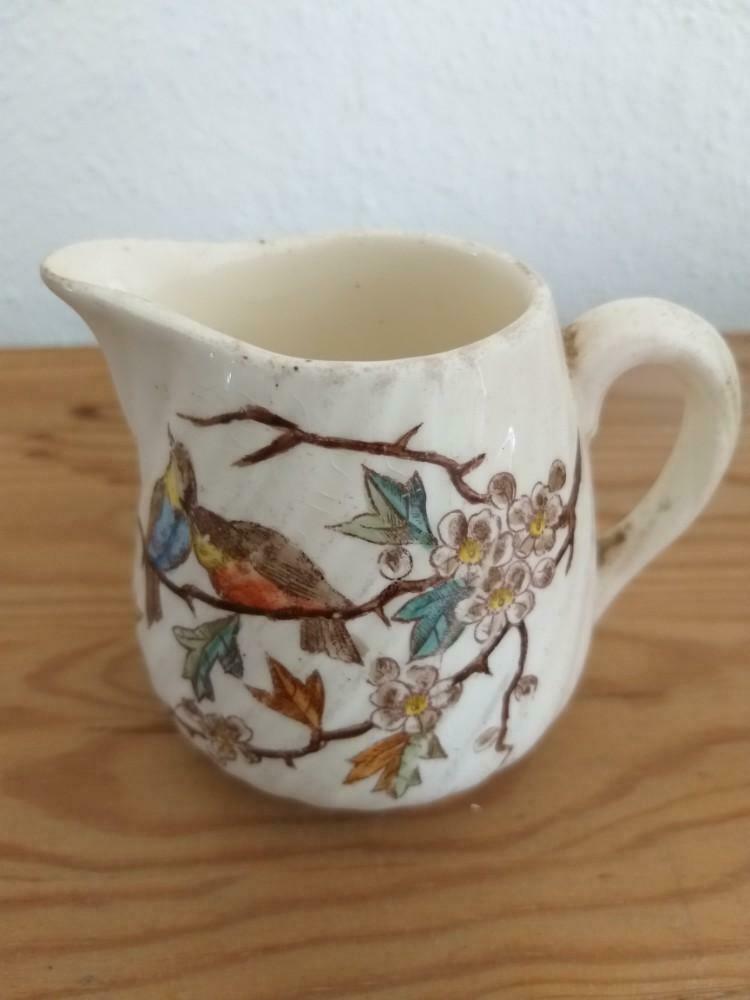 petit pot à lait ancien, Enlèvement