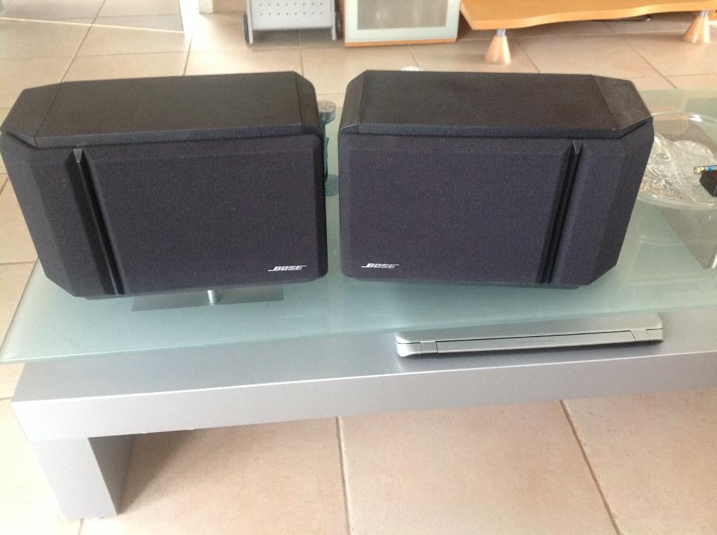 2 luidsprekers Bose 201 series IV, Audio, Tv en Foto, Luidsprekerboxen, Ophalen of Verzenden, Zo goed als nieuw, Front, Rear of Stereo speakers