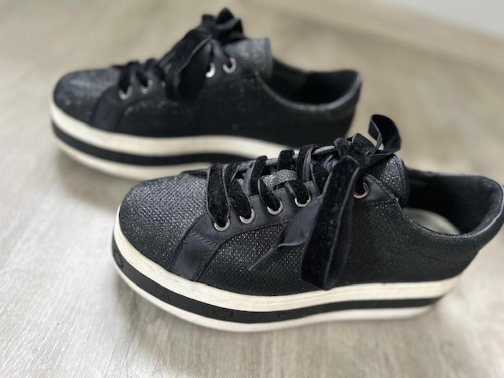 Karl Lagerfeld sneakers, Kleding | Dames, Schoenen, Ophalen, Karl Lagerfeld, Zwart, Zo goed als nieuw