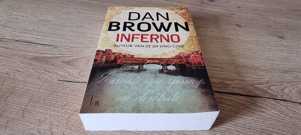 Dan Brown - Inferno, Ophalen of Verzenden, Zo goed als nieuw, Dan Brown
