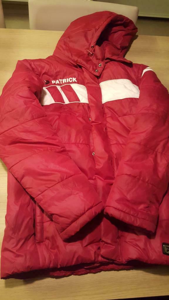 Winterjassen maat xs,xxs, Ophalen of Verzenden, Gedragen, Maat 36 (S), Rood