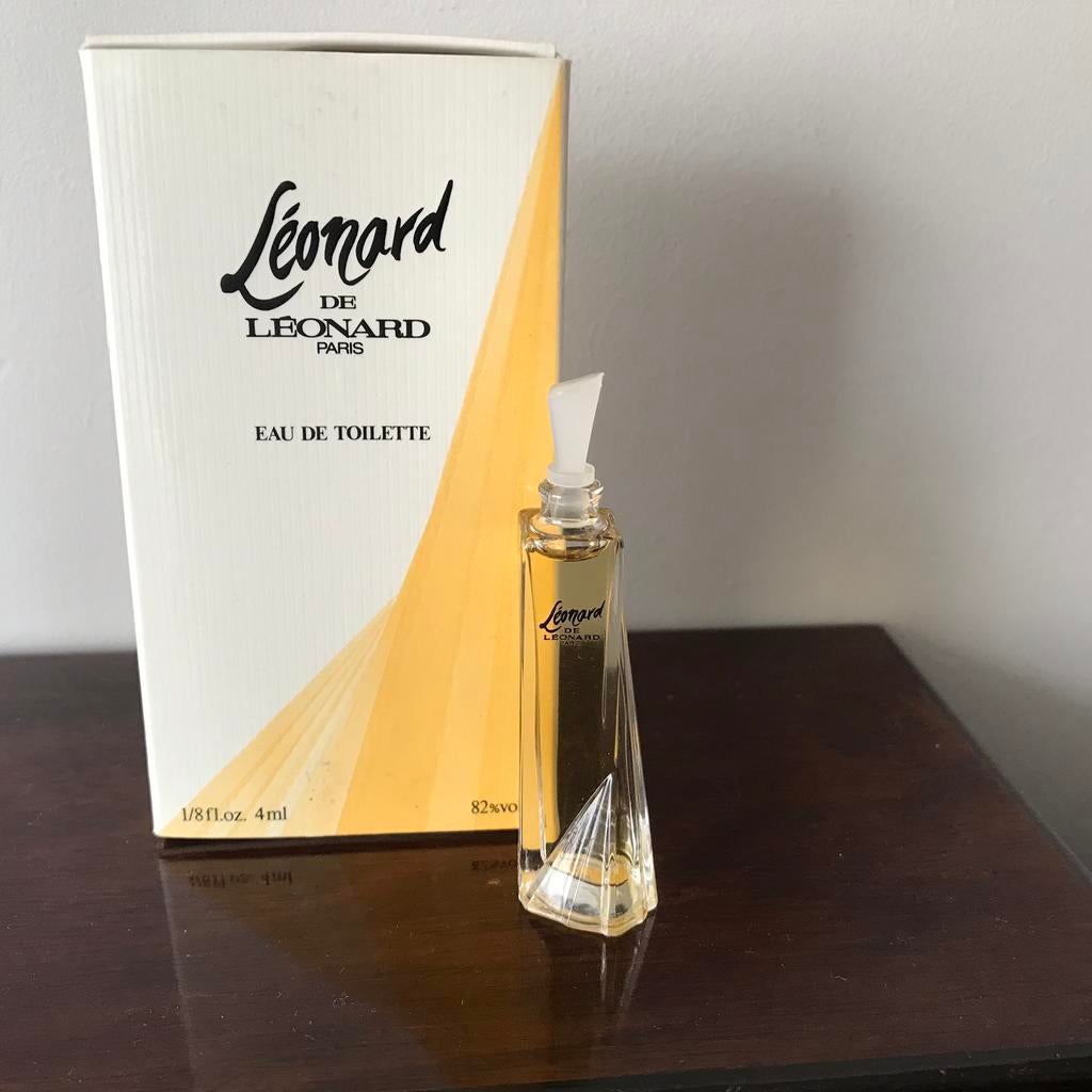 Vintage miniatuur parfumflesje Léonard de Léonard, Ophalen of Verzenden, Zo goed als nieuw, Miniatuur