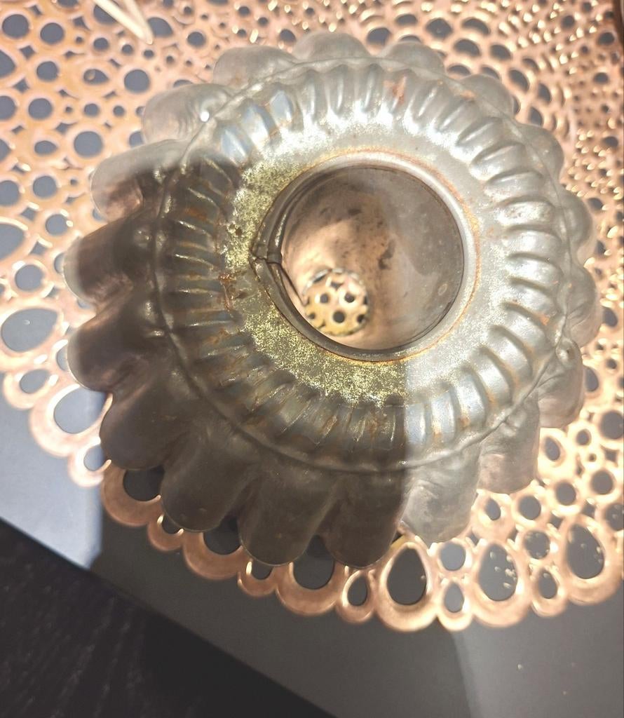 Ancien moule a gâteau