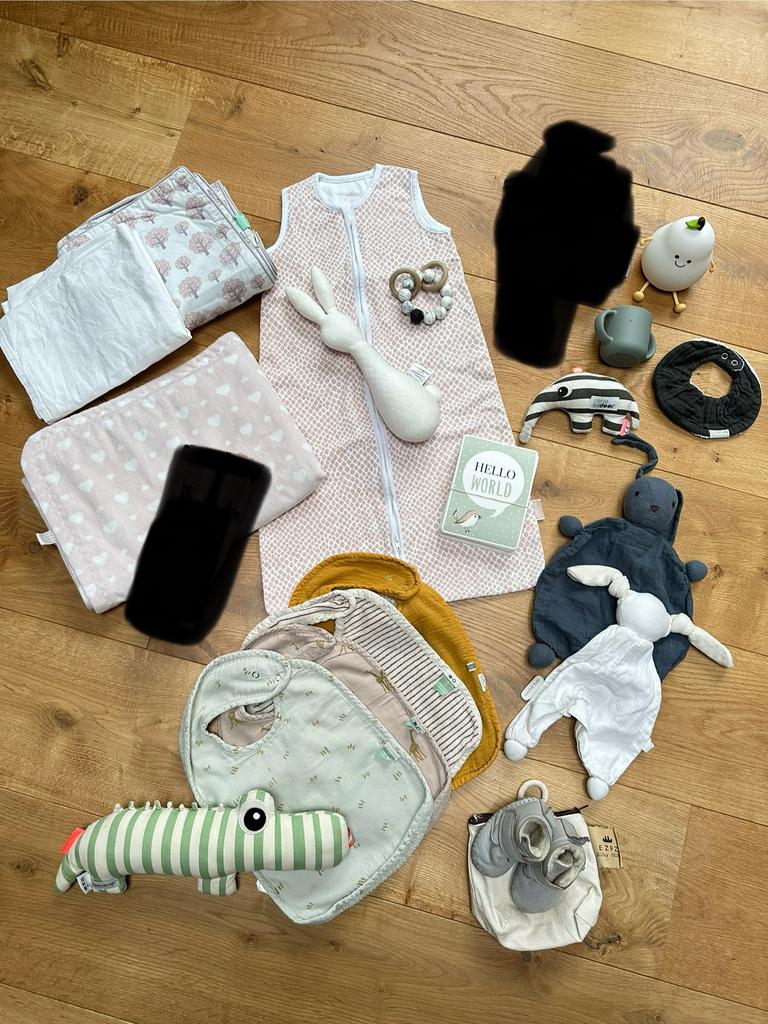Mooi pakket meisjes babygerief spulletjes van Merken!, Kinderen en Baby's, Ophalen, Zo goed als nieuw