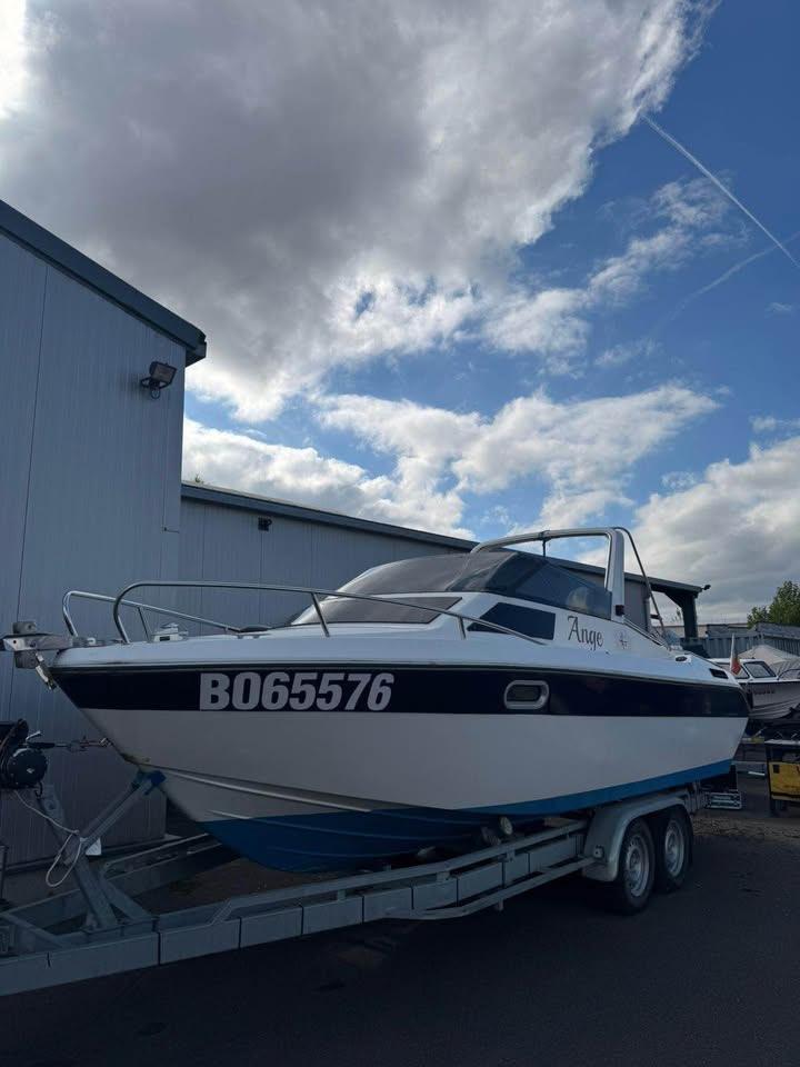 Bateau Jeanneau Leader 650 + Remorque, Enlèvement, Utilisé