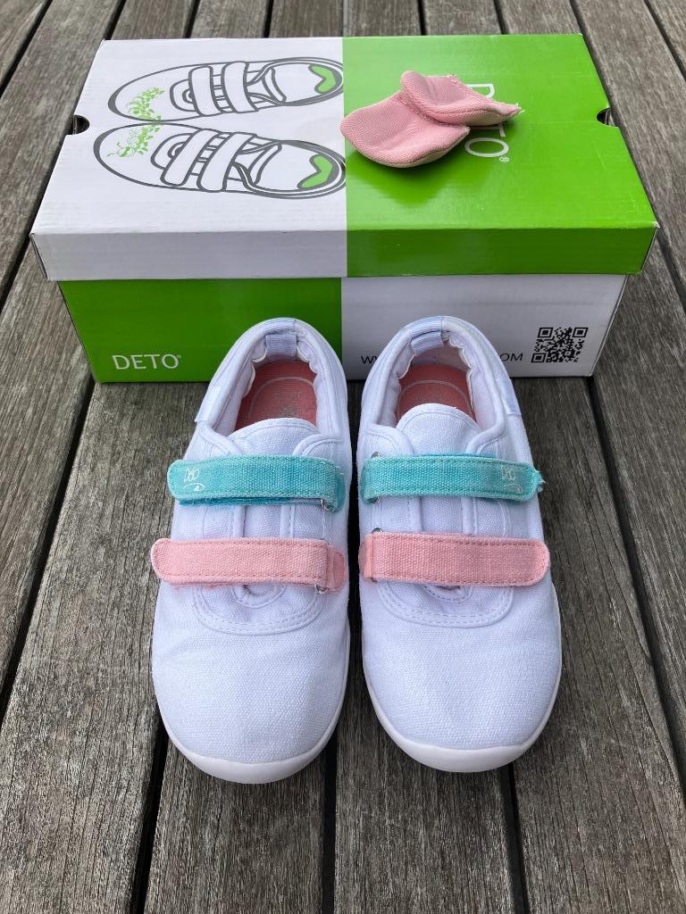 Deto Turnpantoffels met gekleurde velcro - Maat 33/34, Kinderen en Baby's, Meisje, Sportschoenen, Ophalen of Verzenden, Zo goed als nieuw