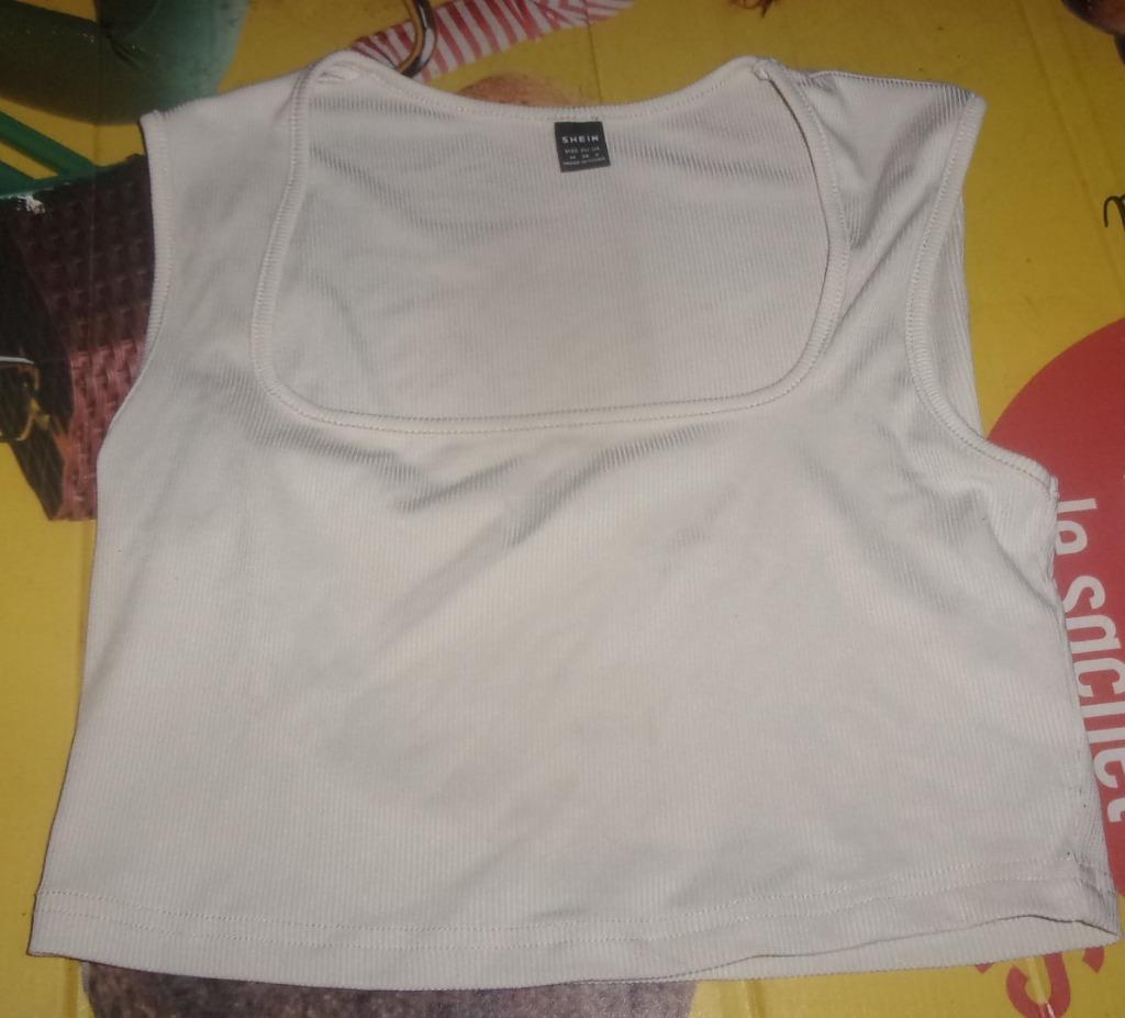 mini tee shirt  shein jbl 38, Vêtements | Femmes, T-shirts, Enlèvement ou Envoi