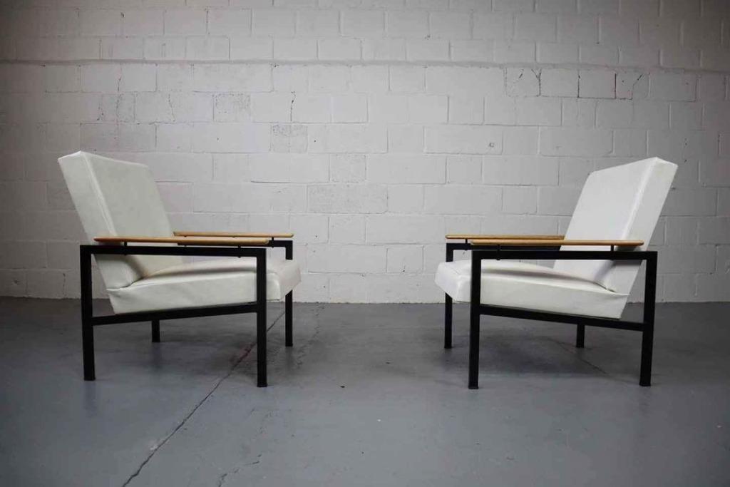 Pair of vintage armchairs, Antiek en Kunst, Antiek | Meubels | Stoelen en Sofa's, Ophalen of Verzenden