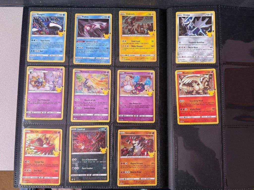 Cartes Pokémon de célébration du 25e anniversaire à vendre, Enlèvement ou Envoi, Comme neuf, Plusieurs cartes