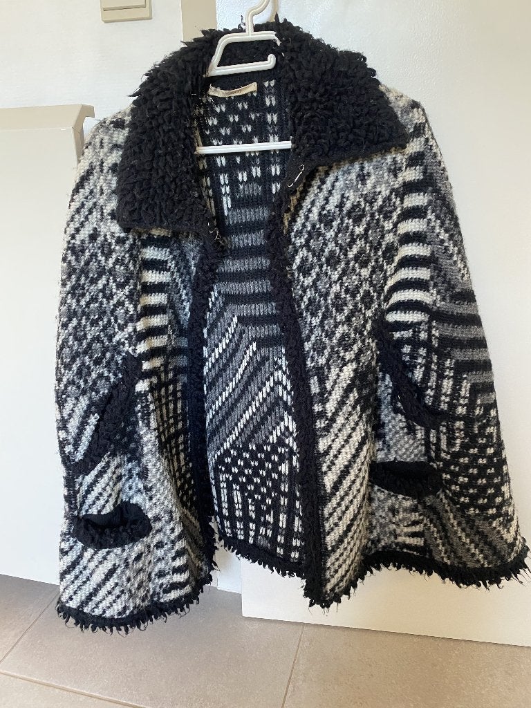 Zwart/grijze cape Vicolo, Vicolo, Ophalen of Verzenden, Gedragen, Zwart