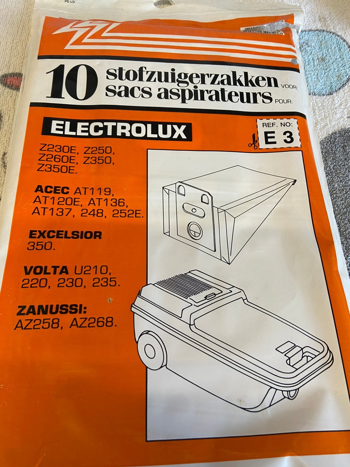 Sacs d'aspirateur Electrolux /Zanussi en papier 25 pièces, Electroménager, Neuf, Enlèvement ou Envoi, Autres marques, Sac à poussière