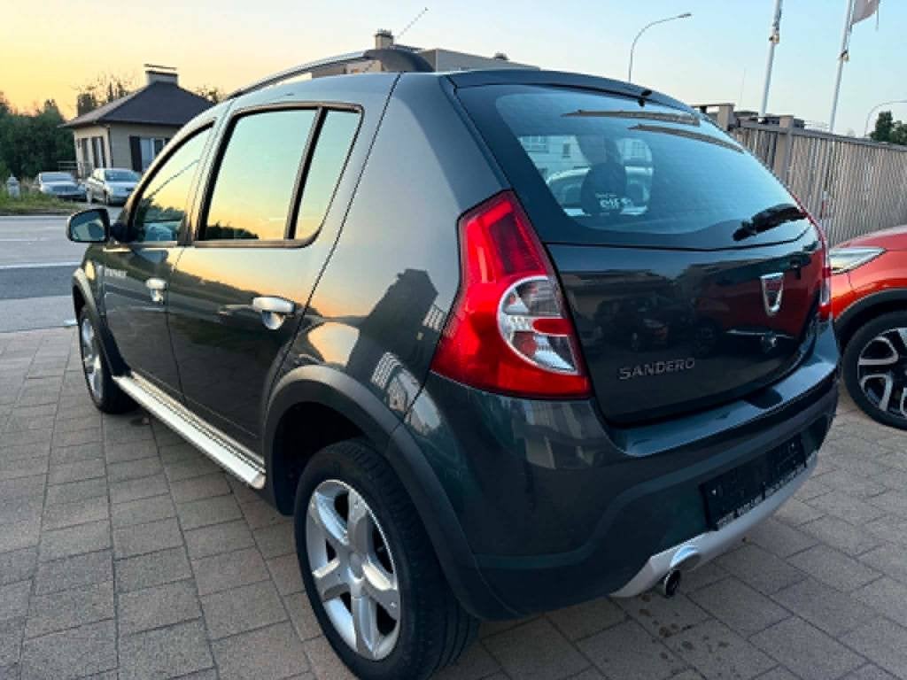 Dacia Sandero 1.5 dci à partir de 2012 1, Autos, Cuir, Euro 5, Achat, Entreprise