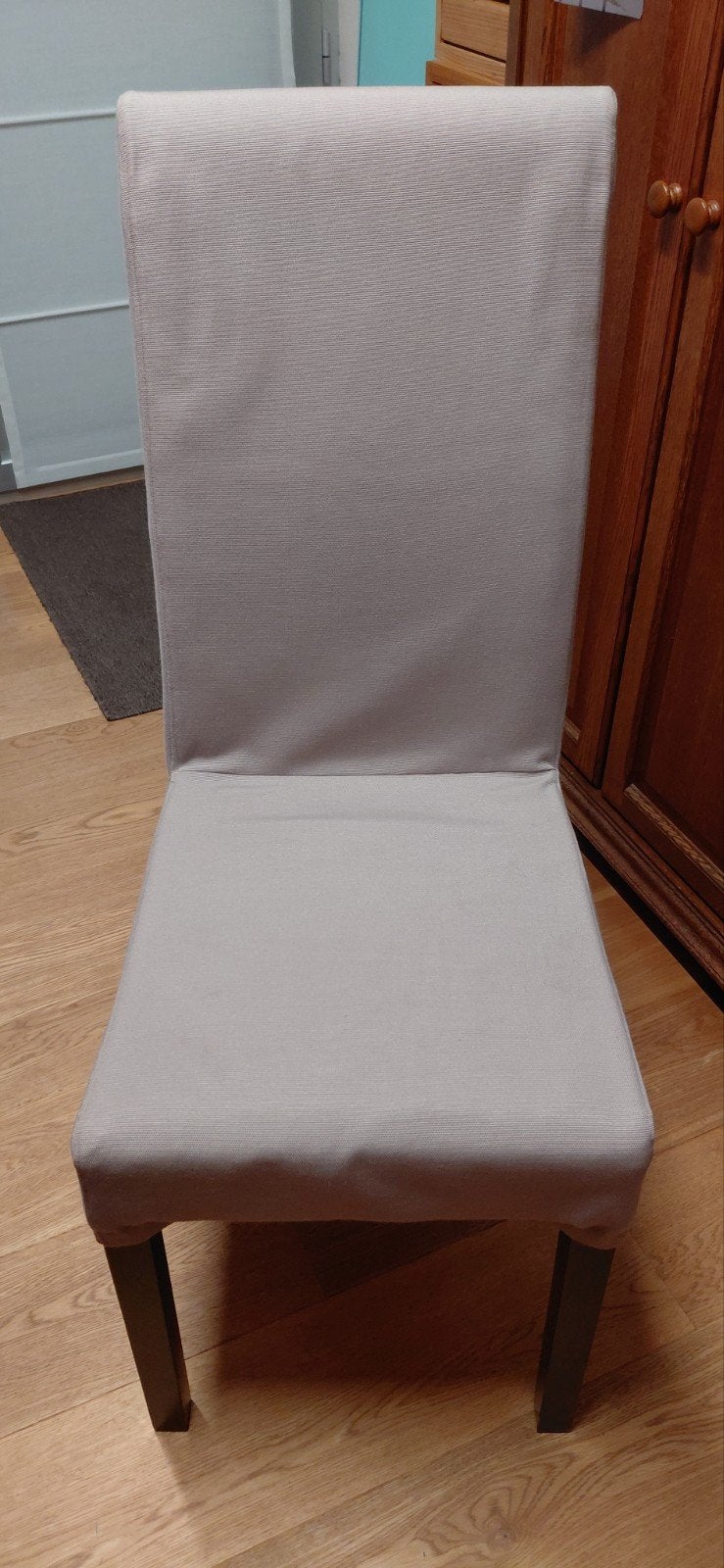 10 eetkamerstoelen, Ophalen