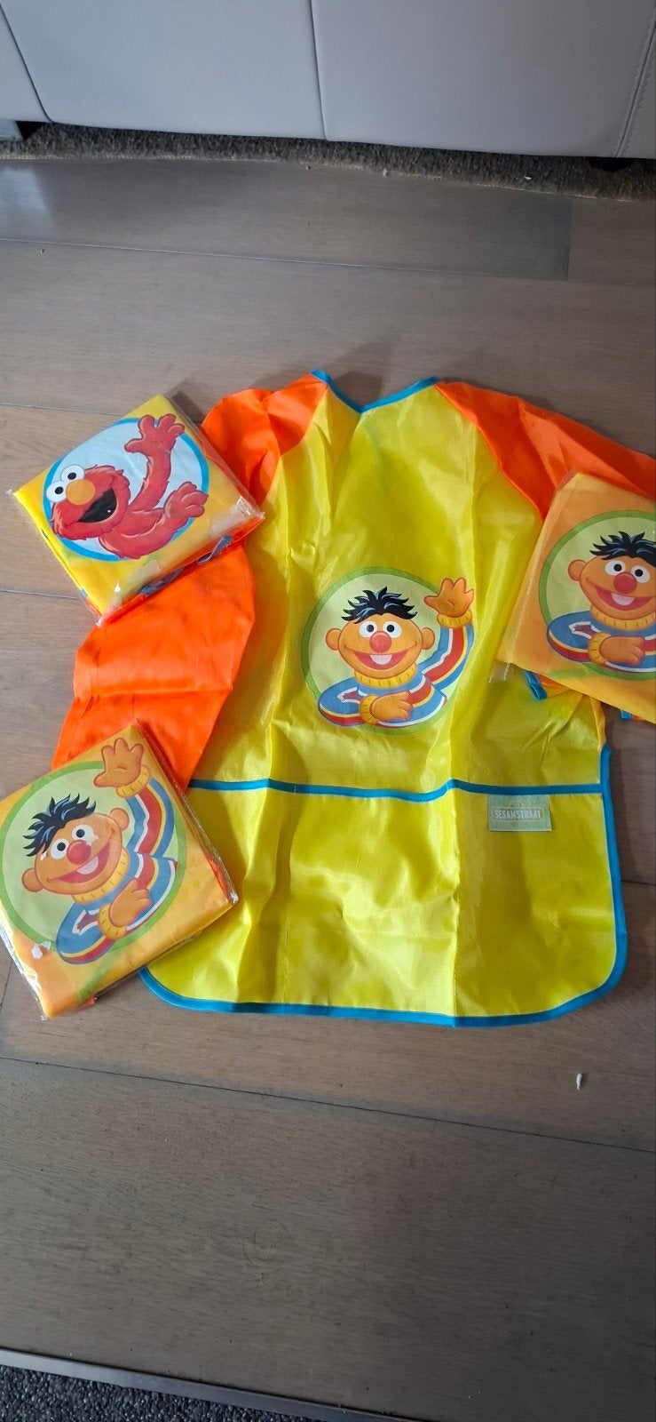 Nieuw Sesamstraat Bert Ernie verfjasje 2€, Ophalen