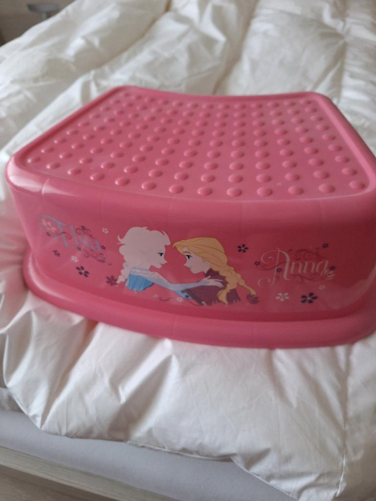 Kinder opstapje met elsa & anna, Enlèvement, Comme neuf, Autres matériaux, Autres types