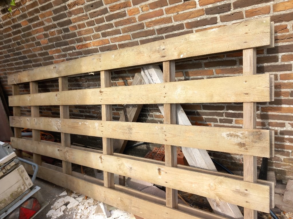 Houten pallet, Ophalen, Pallet