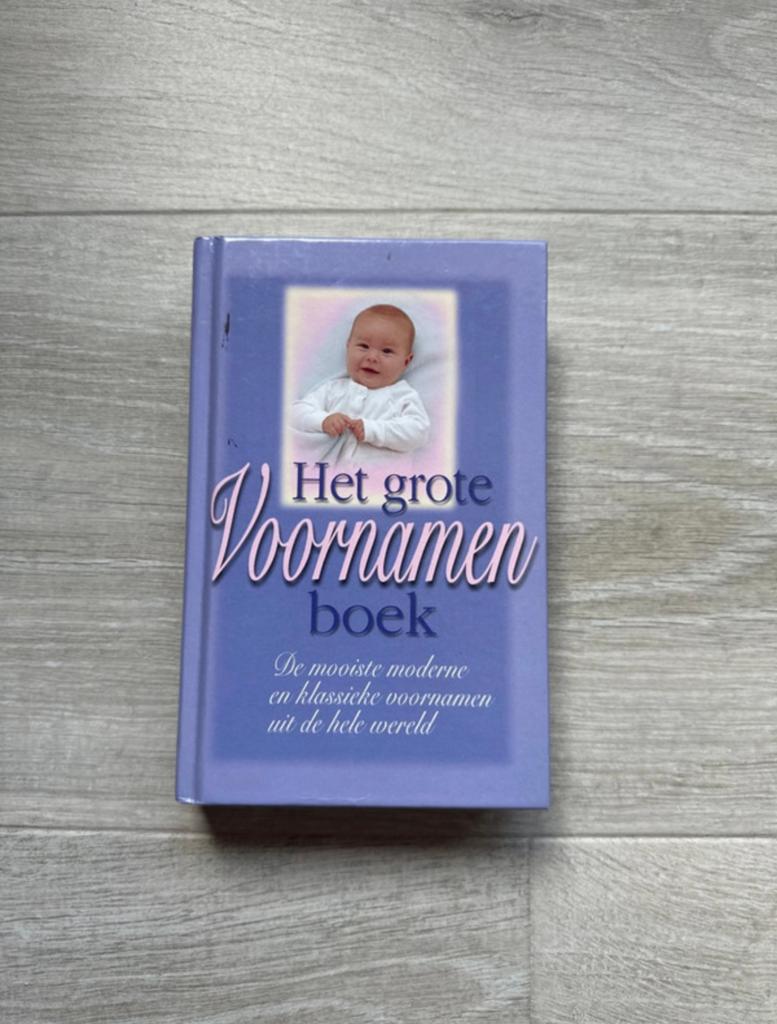 Het grote voornamen boek (Nederlandse Editie), Boeken, Zwangerschap en Opvoeding, Ophalen of Verzenden, Gelezen, Zwangerschap en Bevalling