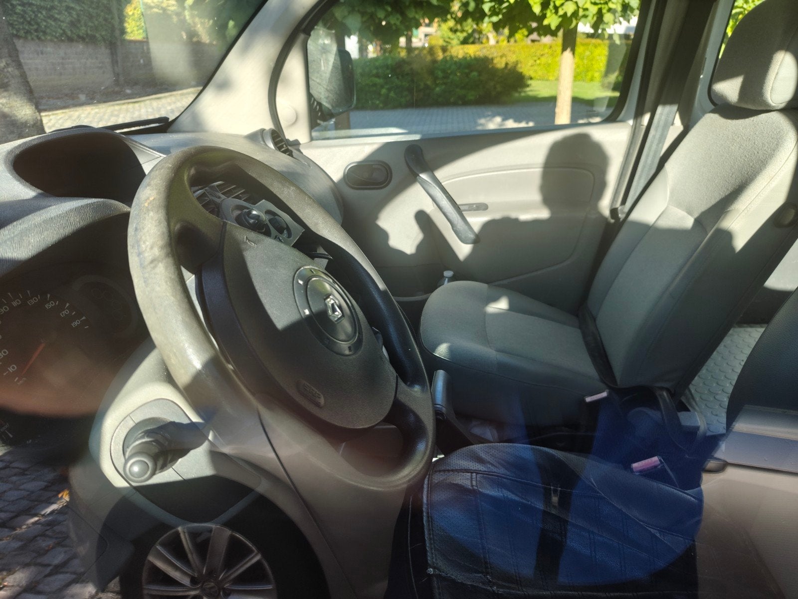 Renault Kangoo light cargo 15Dci à vendre, Autos, Achat, 2 places, Entretenue par le concessionnaire, Autre carrosserie