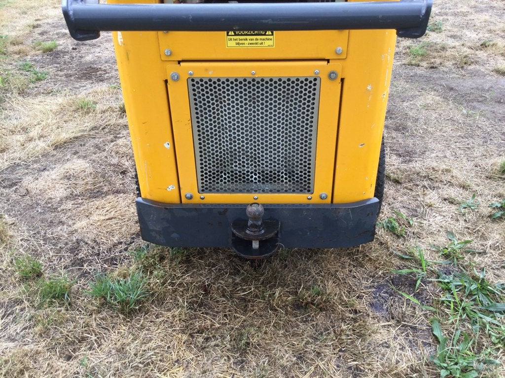 Knikmops, Ophalen, Wiellader of Shovel