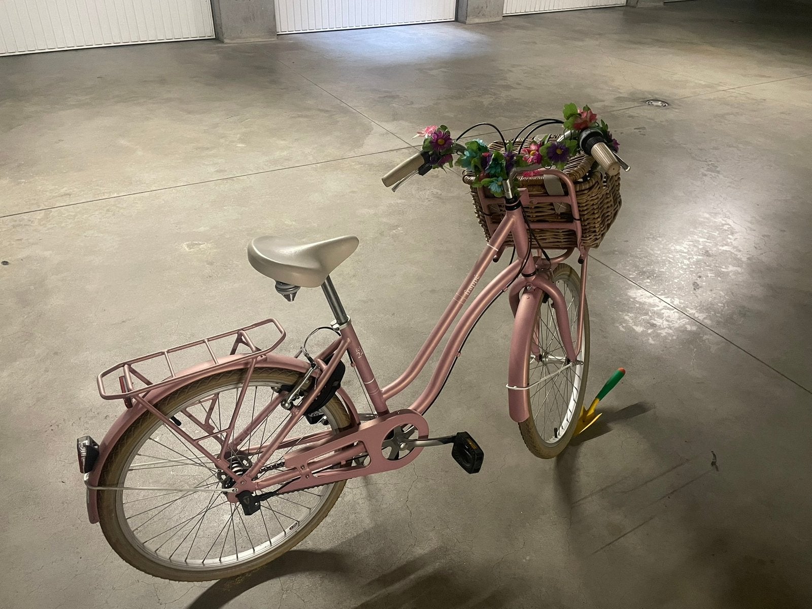 Meisjesfiets, Fietsen en Brommers, Ophalen, Zo goed als nieuw