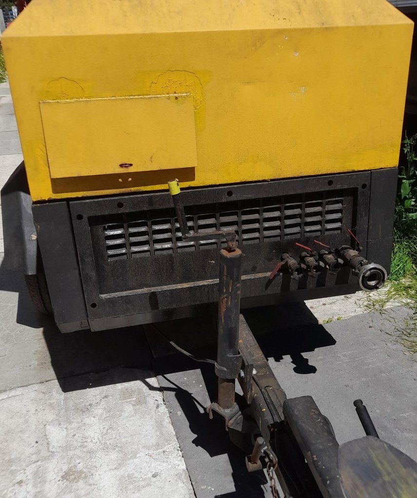 Compressor P260WD Ingersoll Rand Deutz motor BF4L, Ophalen