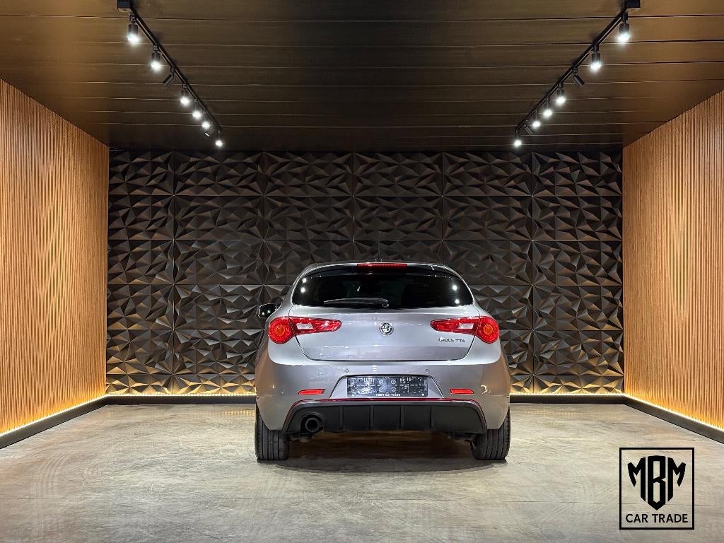 ✅Alfa Romeo Giulietta 1.4 TB Sport GARANTIE GPS Cruise Parks, Auto's, Alfa Romeo, Stof, 4 cilinders, 164 g/km, Electronic Stability Program (ESP)