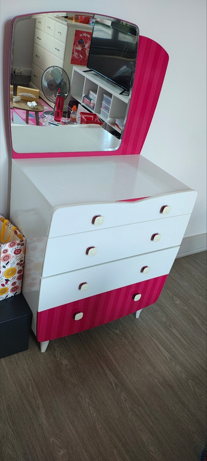 coiffeuse fille, Maison & Meubles, Tables | Coiffeuses, Enlèvement, Utilisé