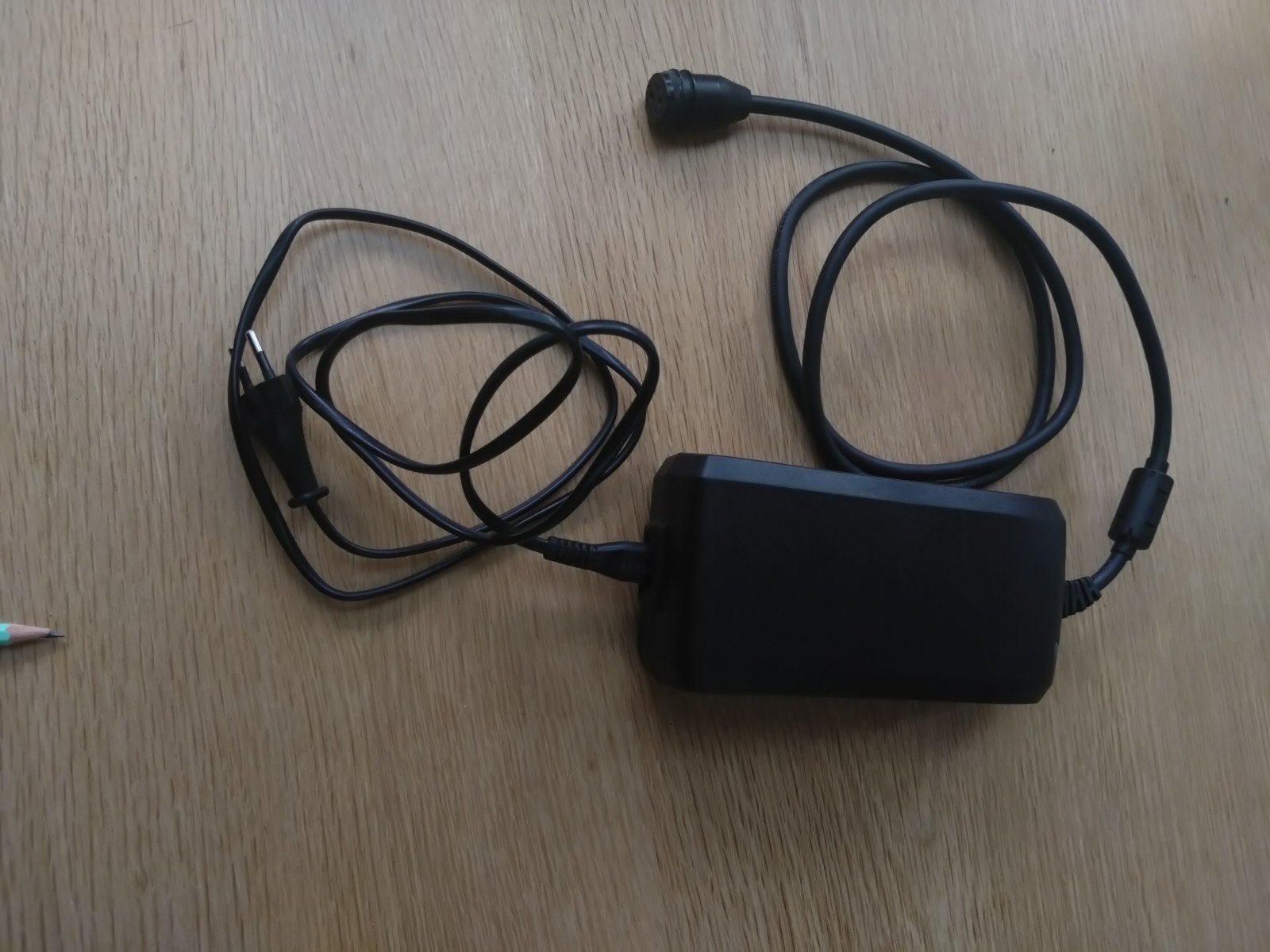 lader stromer CR246, Comme neuf