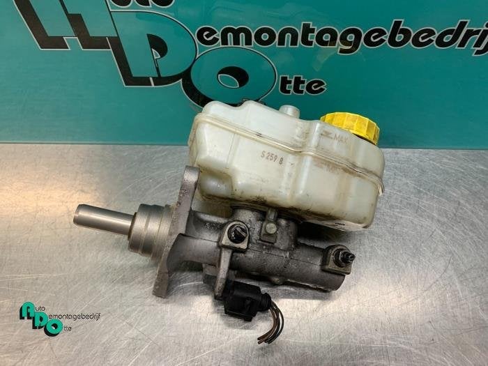 Cylindre de frein principal d'un Seat Ibiza (Ibiza 08-), -, 3 mois de garantie, Utilisé, -