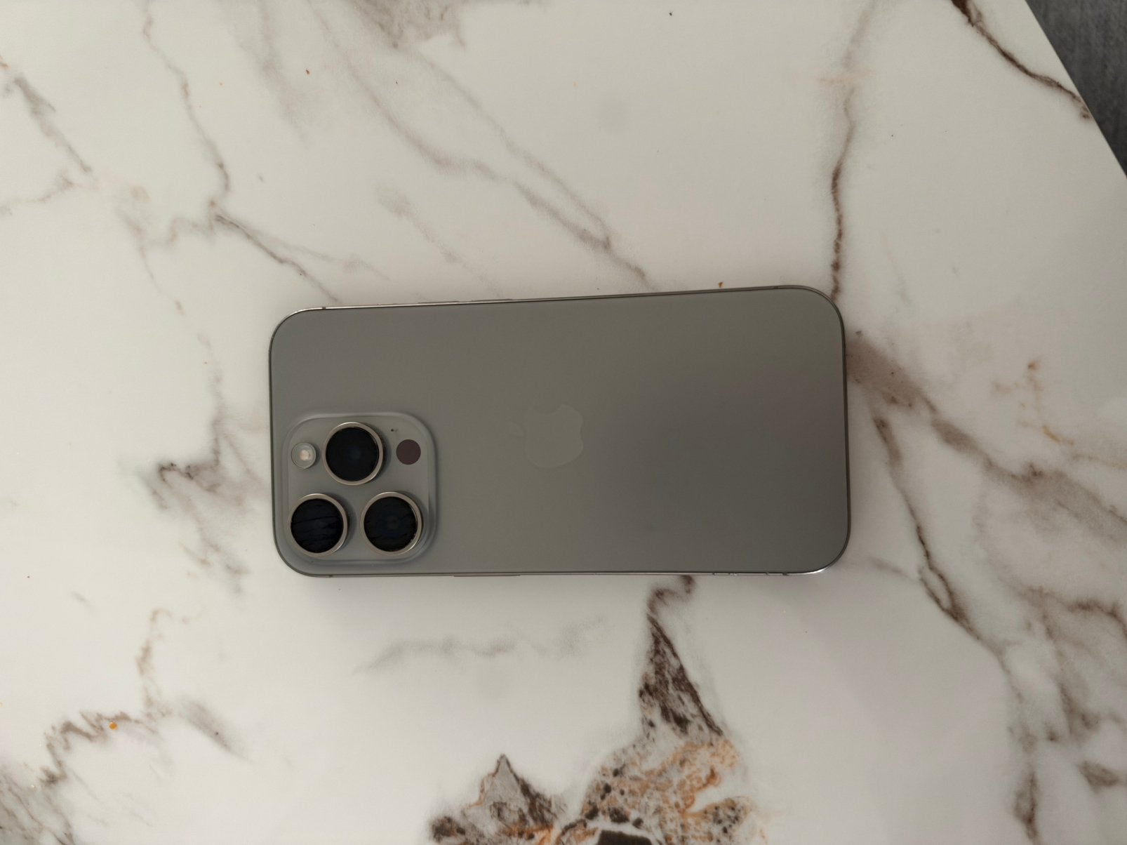 Iphone 15 pro - 128gb, Telecommunicatie, Gebruikt, Ophalen of Verzenden, Metaal, Grijs