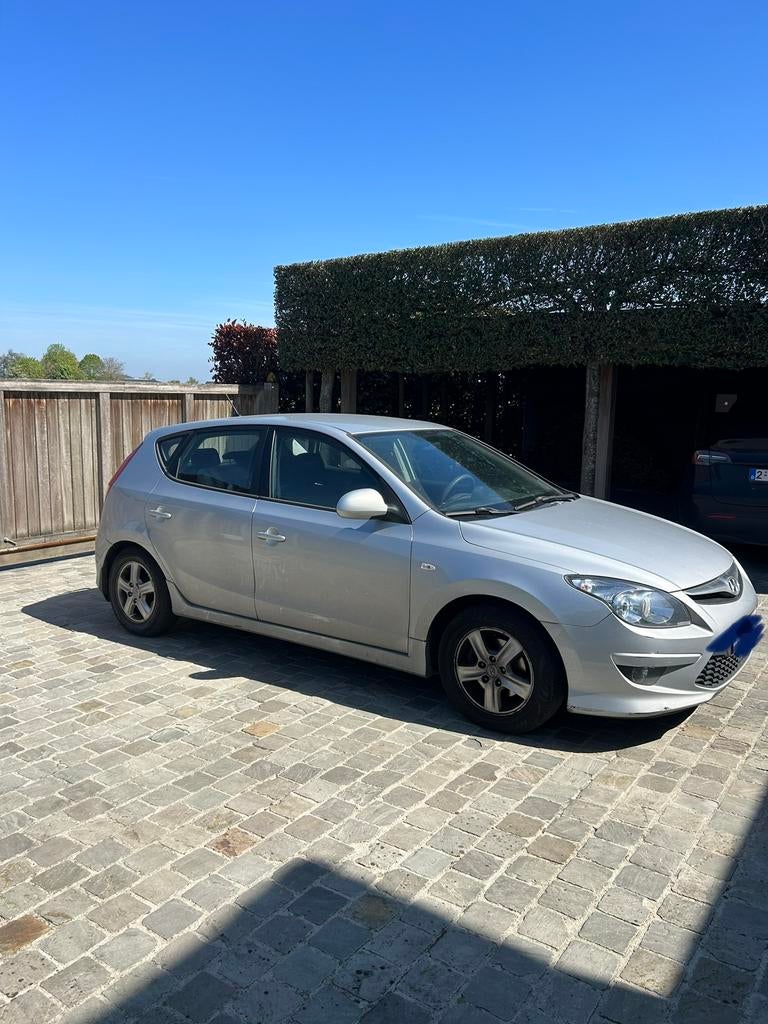 Goed onderhouden Hyundai i30 te koop, Auto's, Stof, Zwart, Particulier, Euro 4