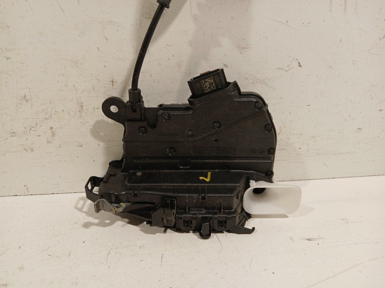 Slot mechaniek portier elektrisch centrale vergrendeling lin, Onderdelen@venauto.nl, Van der Ven Autorecycling B.V., Ettenseweg 76, 4706 PB Roosendaal, The Netherlands