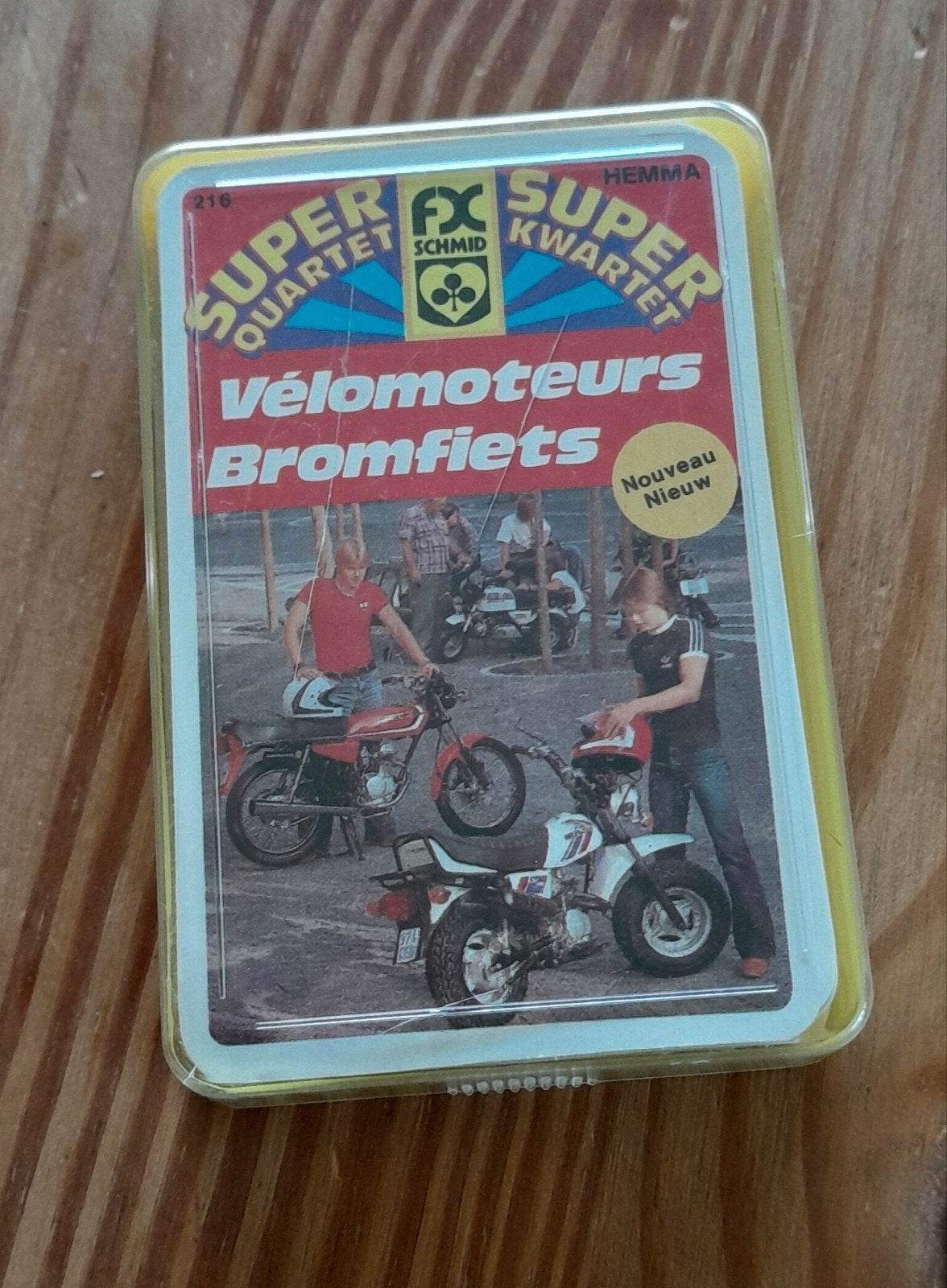 Bromfiets kwartet spel, Ophalen