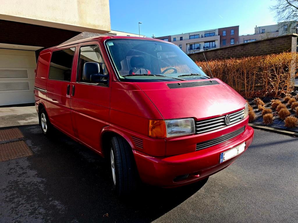Volkswagen Transporter T4 2.5 TDI 102 pk voorouder uit 1996, Auto's, Bestelwagens en Lichte vracht, 2500 cc, 75 kW, Stof, Euro 6