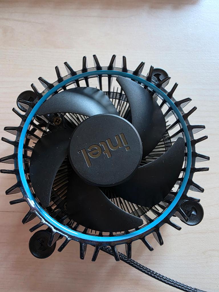 intel cpu  cooler socket 1700, Computers en Software, Computerkoelers, Ophalen, Nieuw, Luchtkoeling