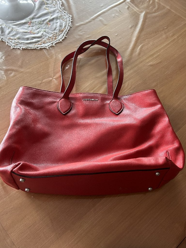 Lederen Rode handtas, Handtassen en Accessoires, Tassen | Damestassen, Ophalen, Zo goed als nieuw, Rood, Handtas