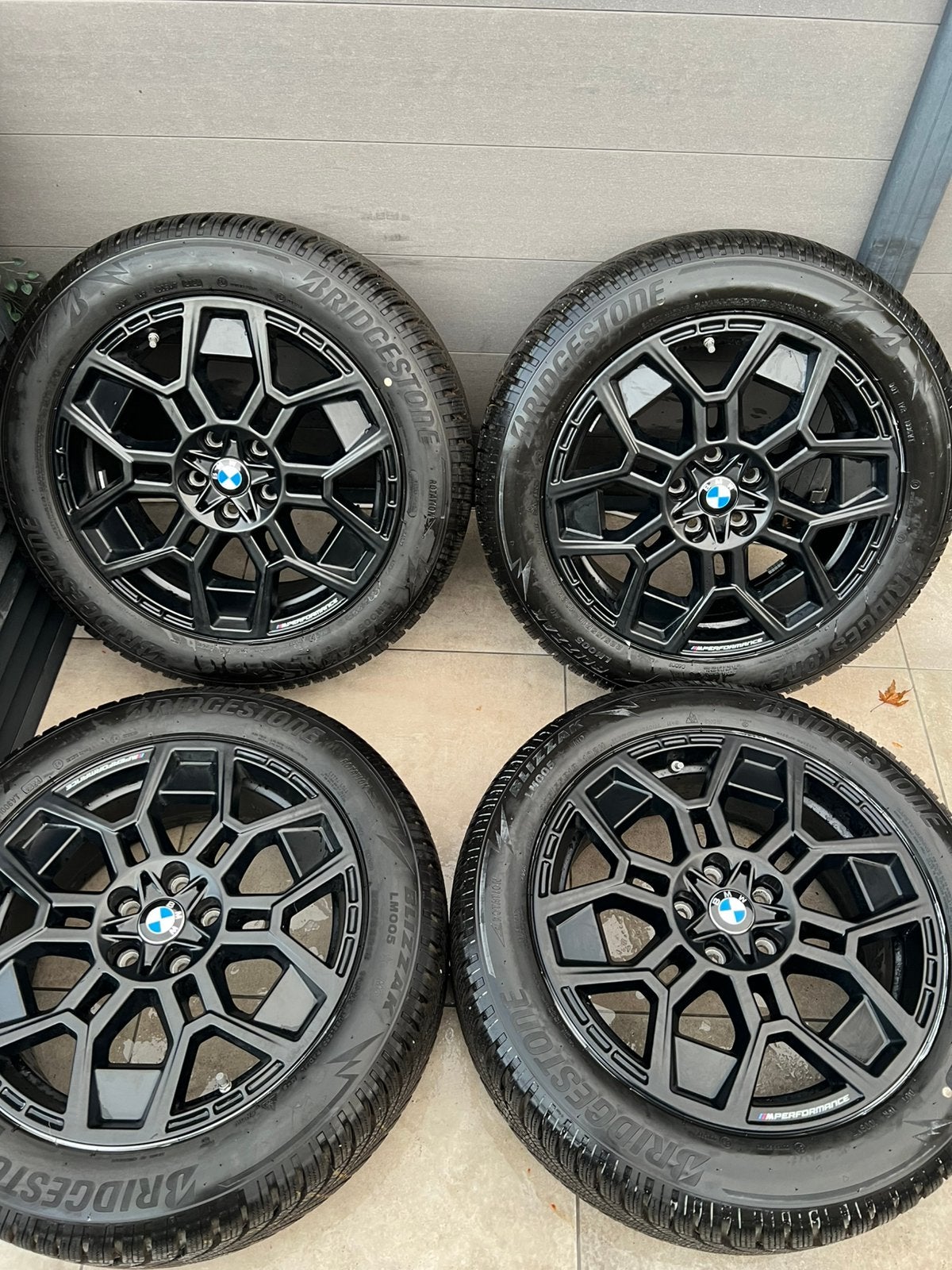 Jantes hiver BMW style 880M X1 - X2  U11 - U10  225-55-18, Autos : Pièces & Accessoires, Pneus et Jantes, Pneus hiver, Véhicule de tourisme