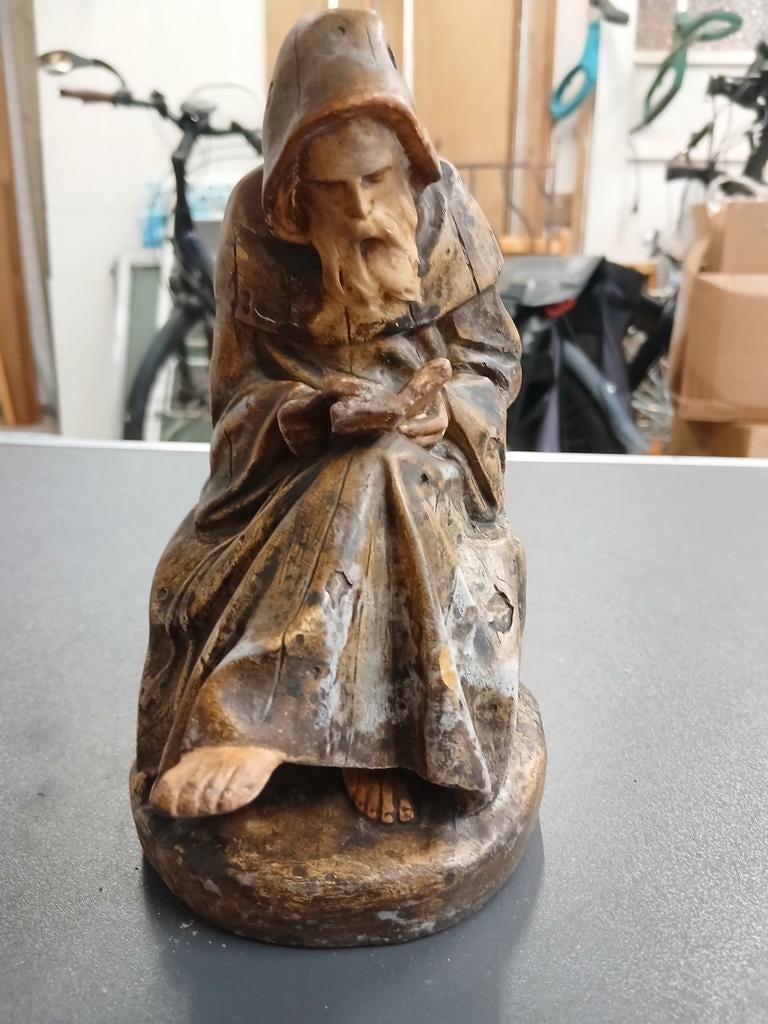 Beeld lezende monnik, Enlèvement ou Envoi