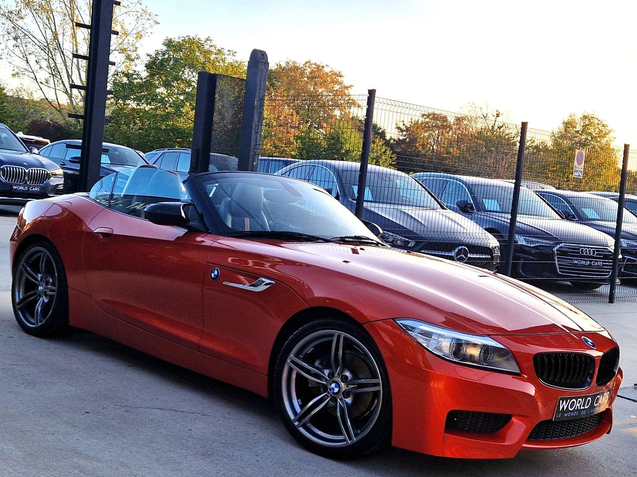 BMW Z4 2.0i sDrive18i PACK M - SERIE SPECIALE - HARDTOP - LE, Auto's, Achterwielaandrijving, Gebruikt, Cabriolet, Xenon verlichting