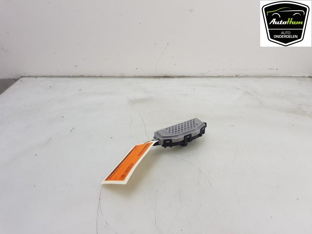KACHELWEERSTAND Mercedes-Benz GLB (247.6) (|A2479061901|), Gebruikt, Mercedes-Benz