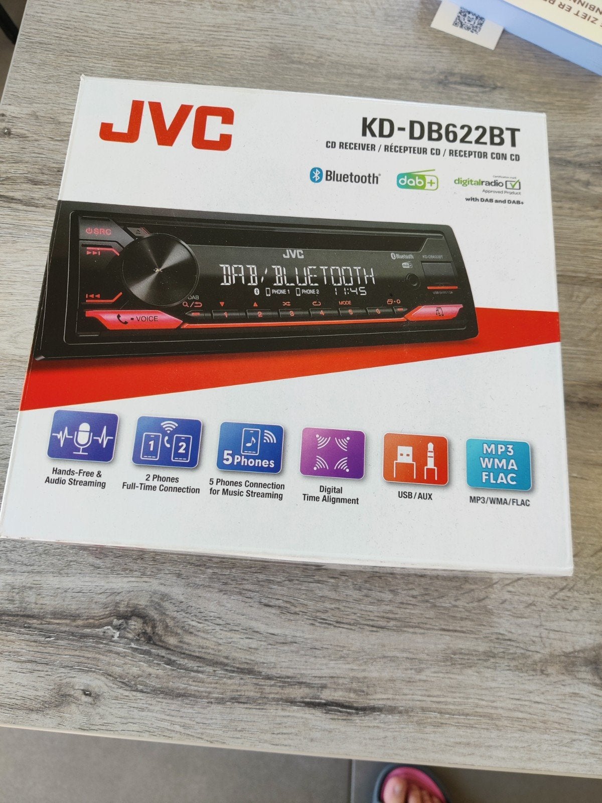 autoradio: JVC KD-DB622BT., Enlèvement