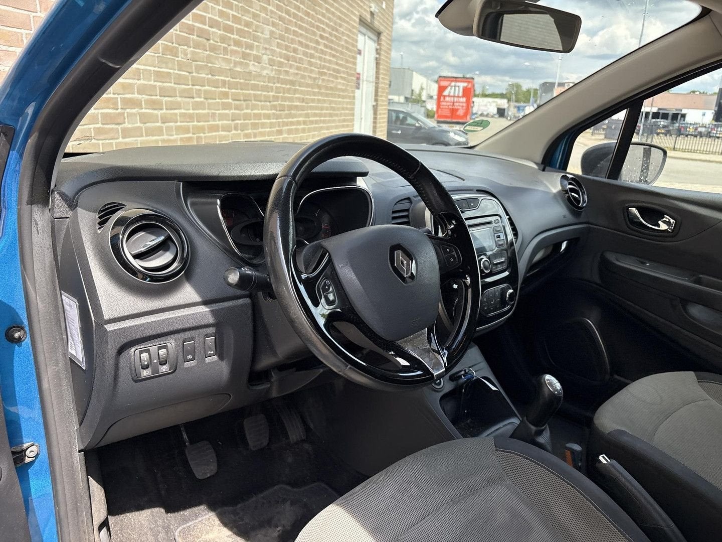 Renault Captur 0.9 TCe Expression | Climate | Cruise | PDC |, Blauw, Bedrijf, Handgeschakeld, 113 g/km
