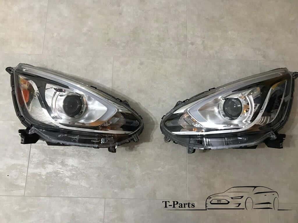 Mitsubishi space star koplamp rechts links set NIEUW Origine, Info@fabrikant.eu, Fabrikant BV, Nieuw, Mitsubishi