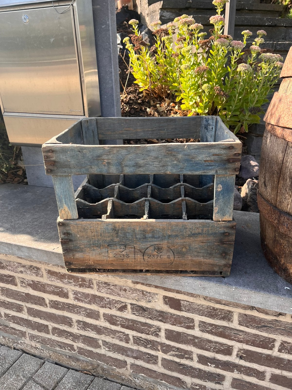 Antiek houten bakje, Ophalen