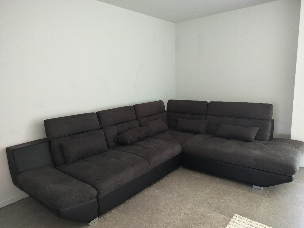 Zetel, 150 cm ou plus, Quatre personnes ou plus, Enlèvement, Modern
