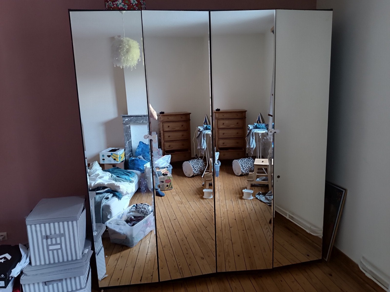 A donner : Très grande armoire penderie avec miroirs, Maison & Meubles, Armoires | Penderies & Garde-robes, 200 cm ou plus, Enlèvement