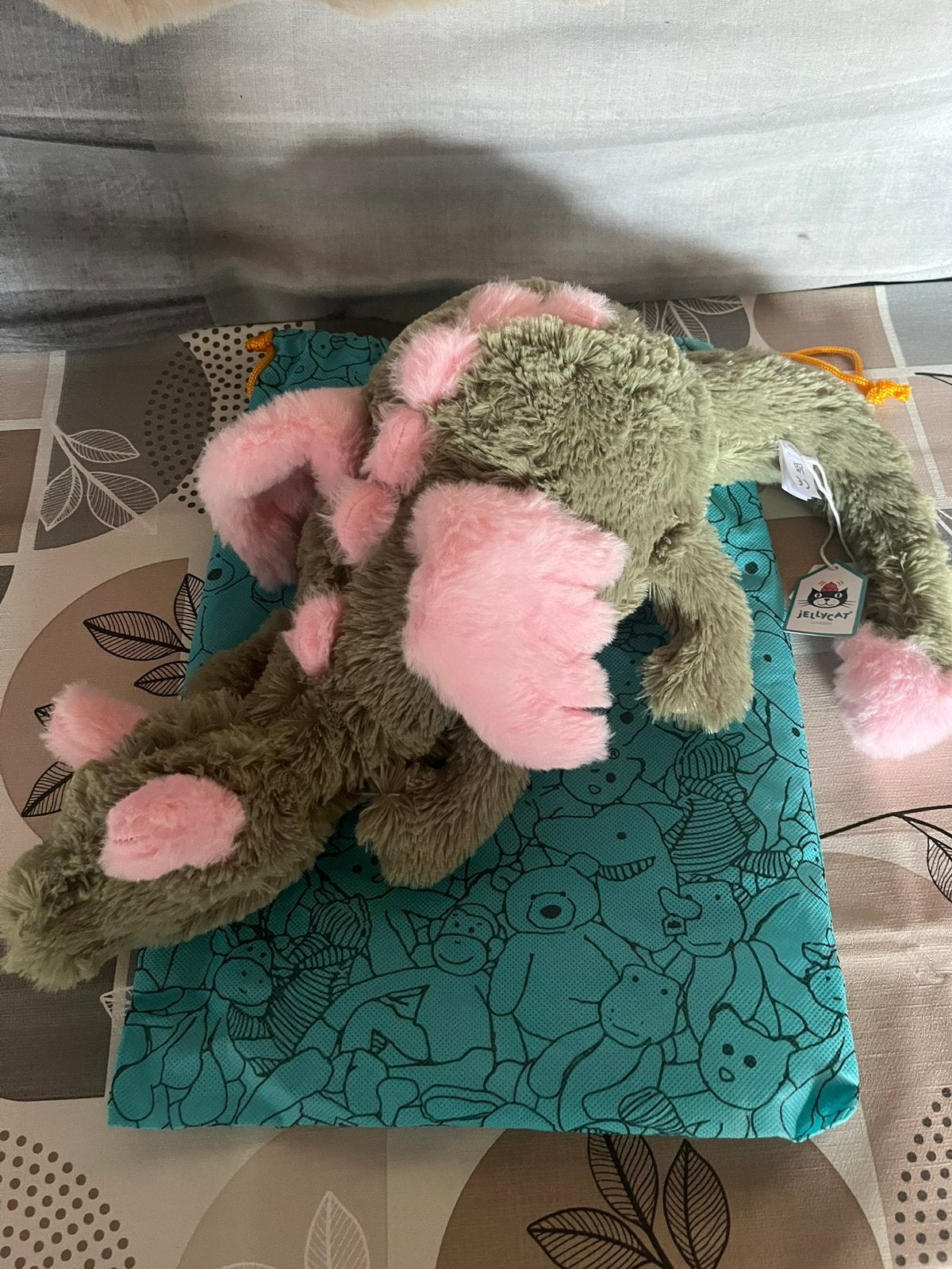 Jellycat Malachydragon met kaartjes en tasje, Jellycat, Overige karakters, Comme neuf, Moyen (20 à 80 cm)